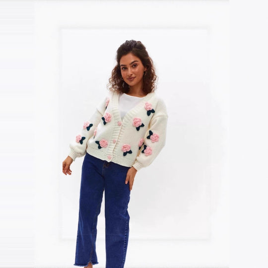 Damen Kuschelige Strickjacke mit Blumenapplikationen Shop Nory