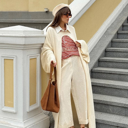 Damen Oversize Cape-Strickjacke mit weiten Trompetenärmeln und offenem Frontdesign Shop Nory