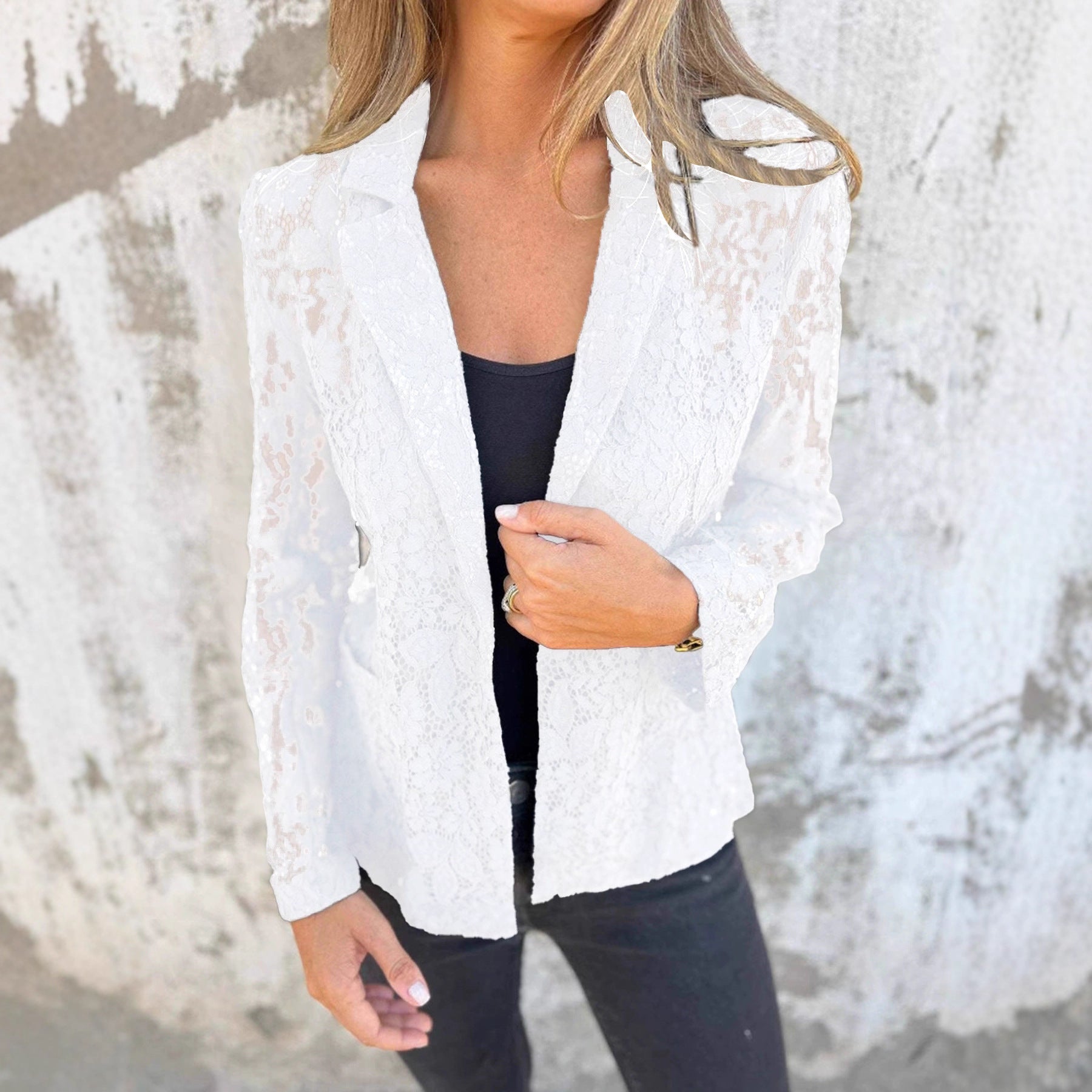 Damen Spitzenjacke mit lässigem Schnitt und eleganten Details Shopnory