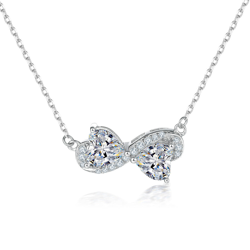 Damen elegante Halskette mit herzförmigem Anhänger und funkelnden Kristallverzierungen Shop Nory