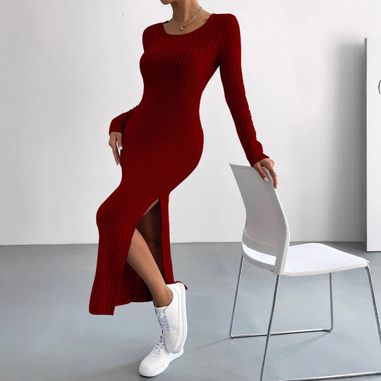 Damen figurbetontes Rippenstrick-Midikleid mit schmaler Silhouette, Rundhalsausschnitt und seitlichem Oberschenkelschlitz Shop Nory