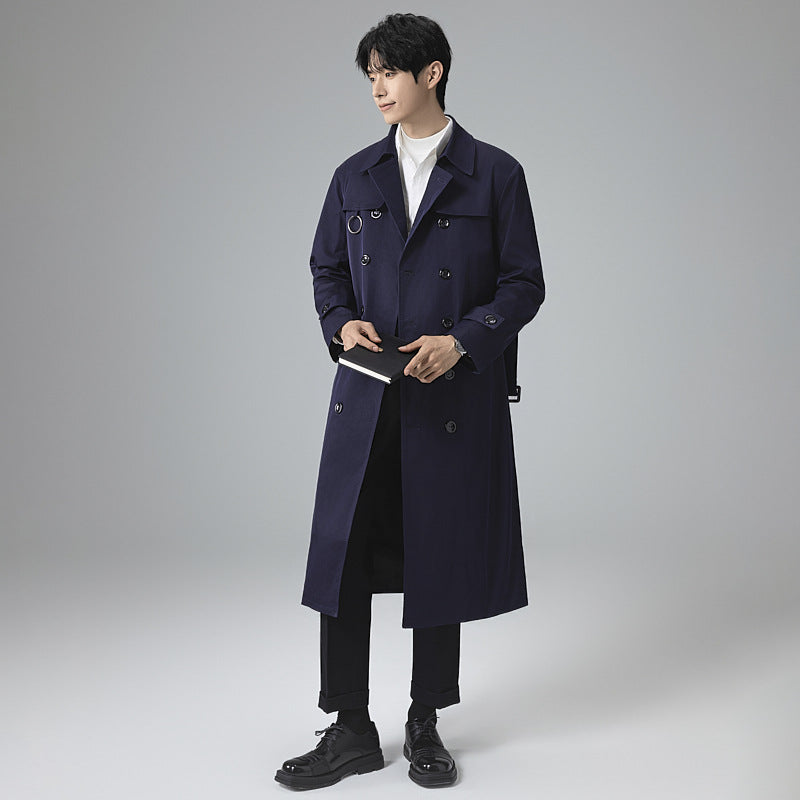 Herren Moderner Tech-Trenchcoat mit Doppelreihiger Knopfleiste, Bindegürtel und dezenten Ringdetails Shop Nory