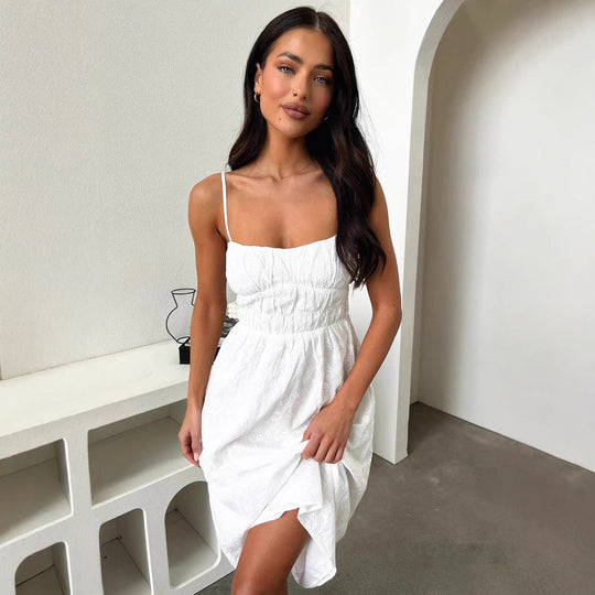 Damen Sommerliches Midi-Kleid mit verstellbaren Spaghettiträgern und Raffung Shopnory