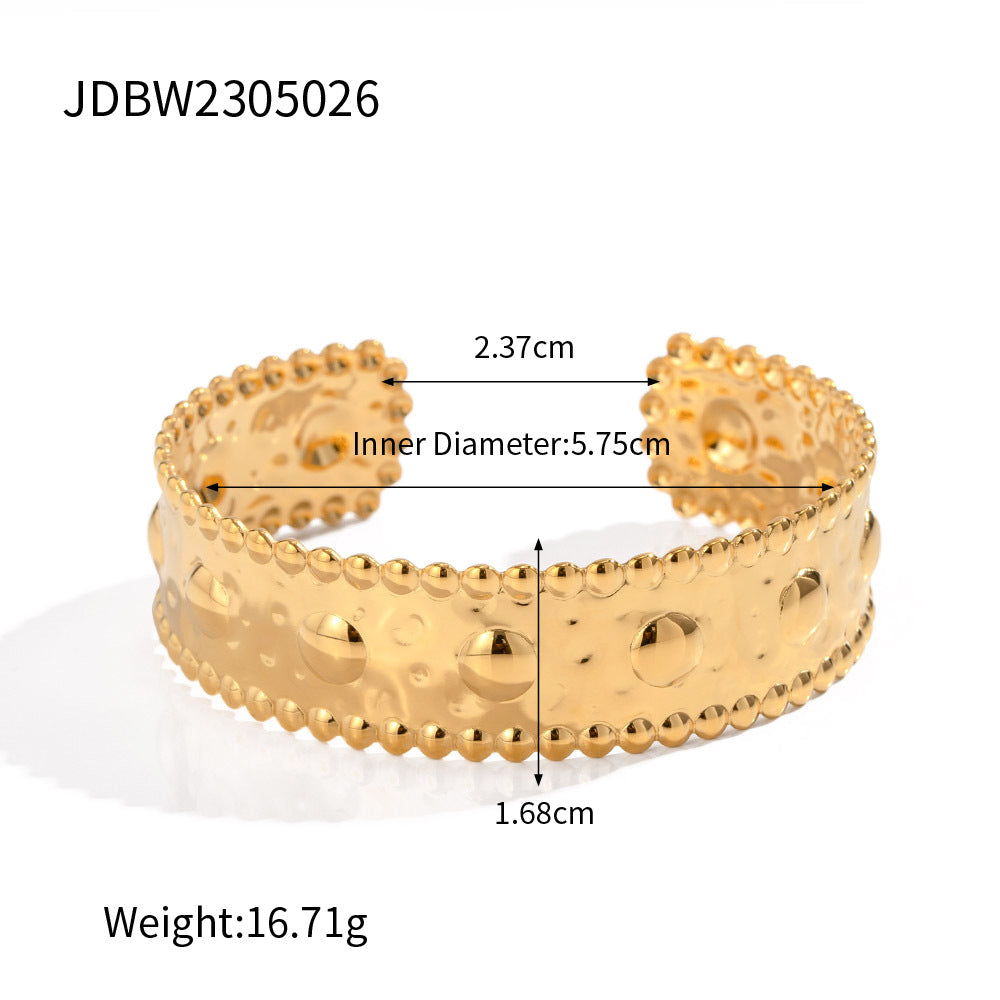 Damen Armreif mit elegantem, geschwungenem Design und hypoallergener Edelstahlverarbeitung Shop Nory