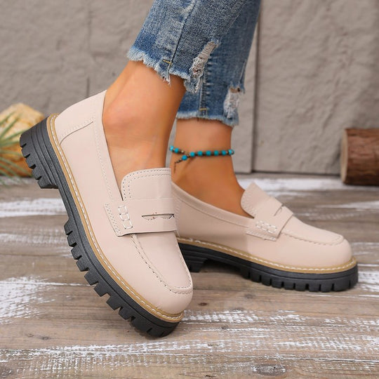 Damen Plateau-Loafer mit profilierter Gummisohle und Mokassin-Detail Shop Nory
