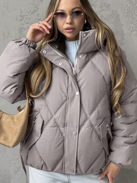 Damen Gefütterte Rauten‑Stepp‑Pufferjacke mit Kapuze und verdecktem Reißverschluss Shop Nory