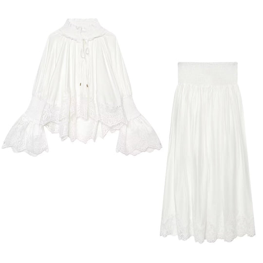 Damen Romantische Bluse mit Smokkragen, Glockenärmeln und Spitzenbesatz Shop Nory