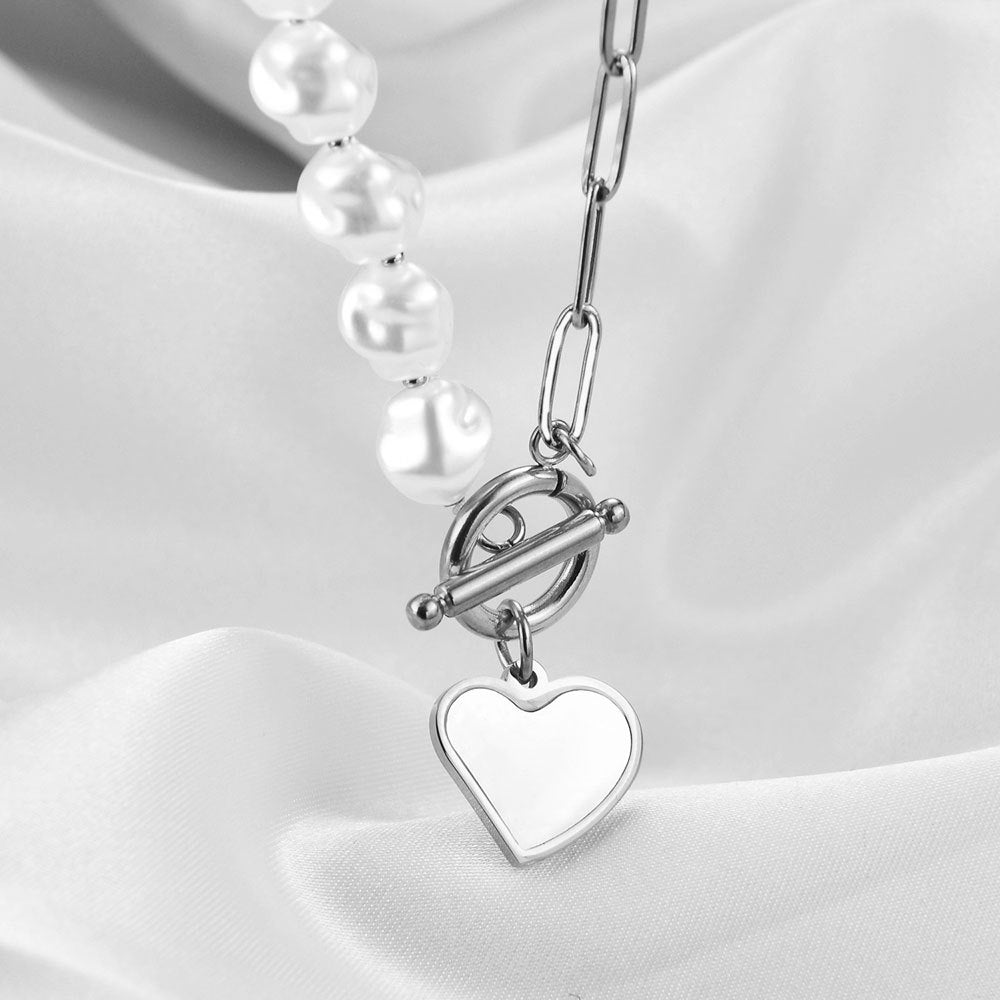 Damen Halskette mit elegantem Herzanhänger und luxuriösen Perlen-Details Shop Nory