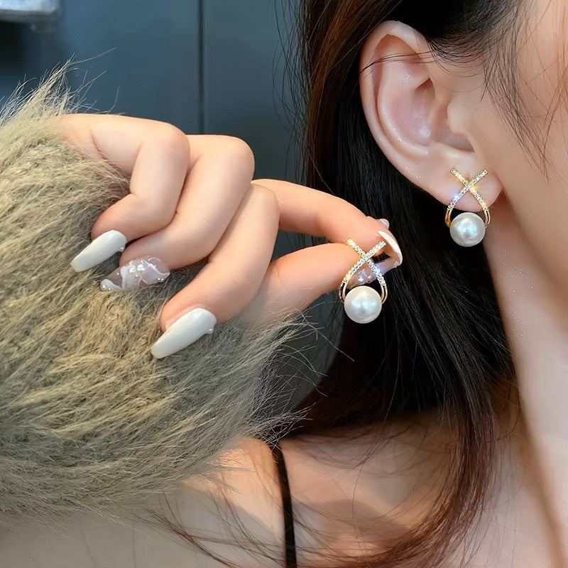 Damen Perlenohrringe mit funkelndem Zirkonia-Design Shop Nory