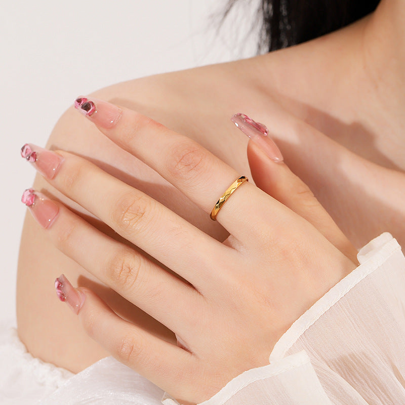Damen schicker Ring mit facettiertem Design Shop Nory