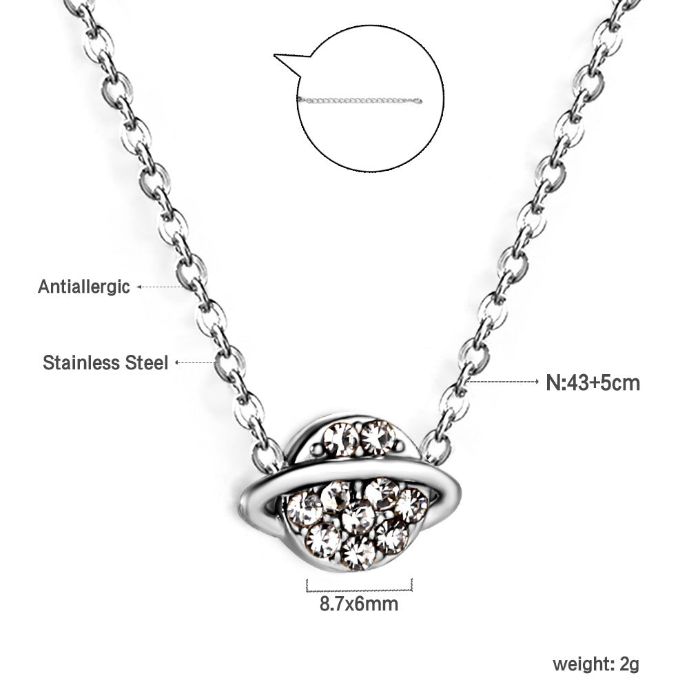Damen Halskette mit liebevollem Herzmotiv aus goldplattiertem Edelstahl und funkelnden Zirkonia Shop Nory