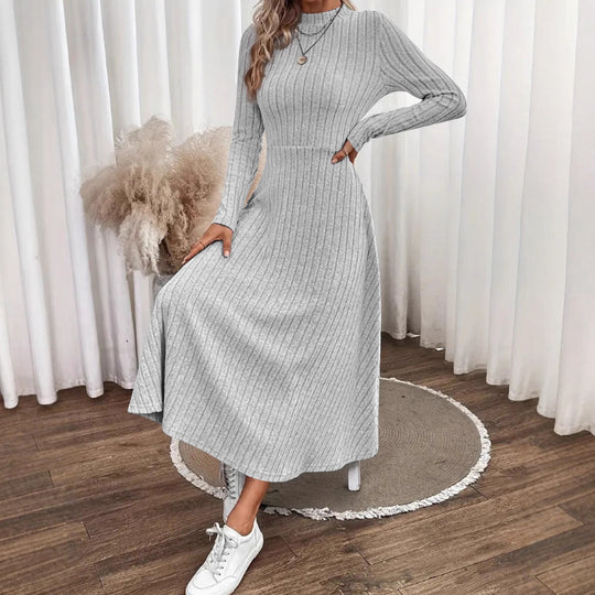 Damen Geripptes Strickmidikleid mit hohem Stehkragen und taillierter A-Linie Shop Nory