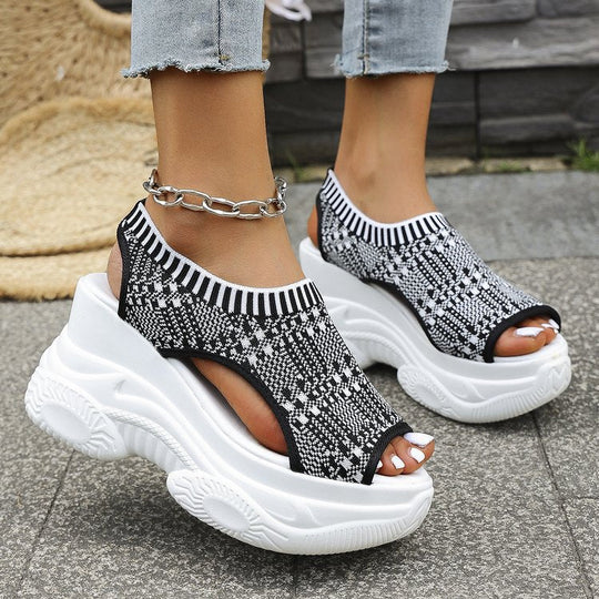 Damen Sneaker-Sandaletten mit atmungsaktivem Strickdesign und komfortablem Plateau Shopnory