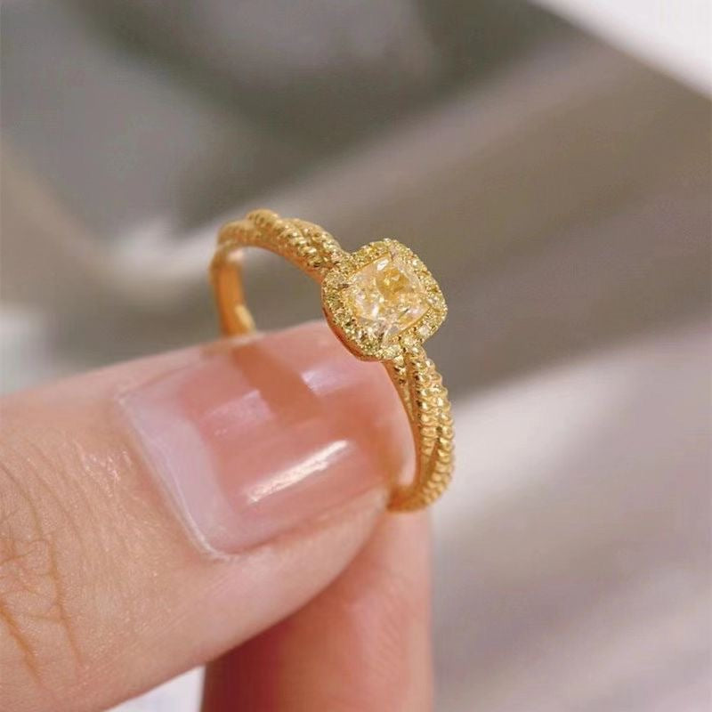 Frauen Elegante Vintage-inspirierte Halo Ring Shop Nory