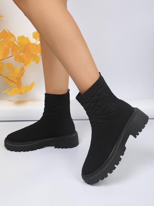 Damen Strick-Sockenboots mit geometrischer Stepp-Optik und klobiger Lug-Sohle Shop Nory