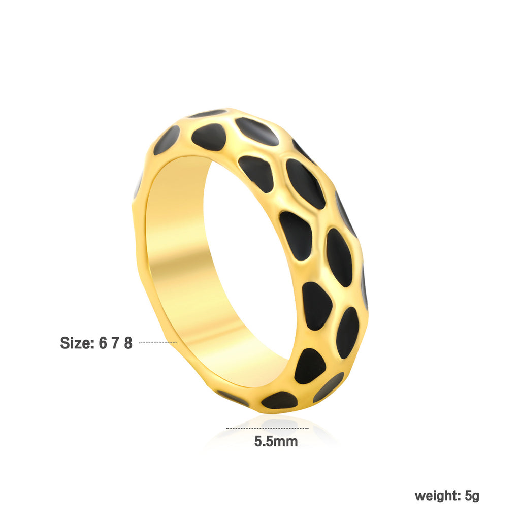 Damen Ring mit kunstvollem, strukturierten Design und glänzender Oberfläche Shop Nory