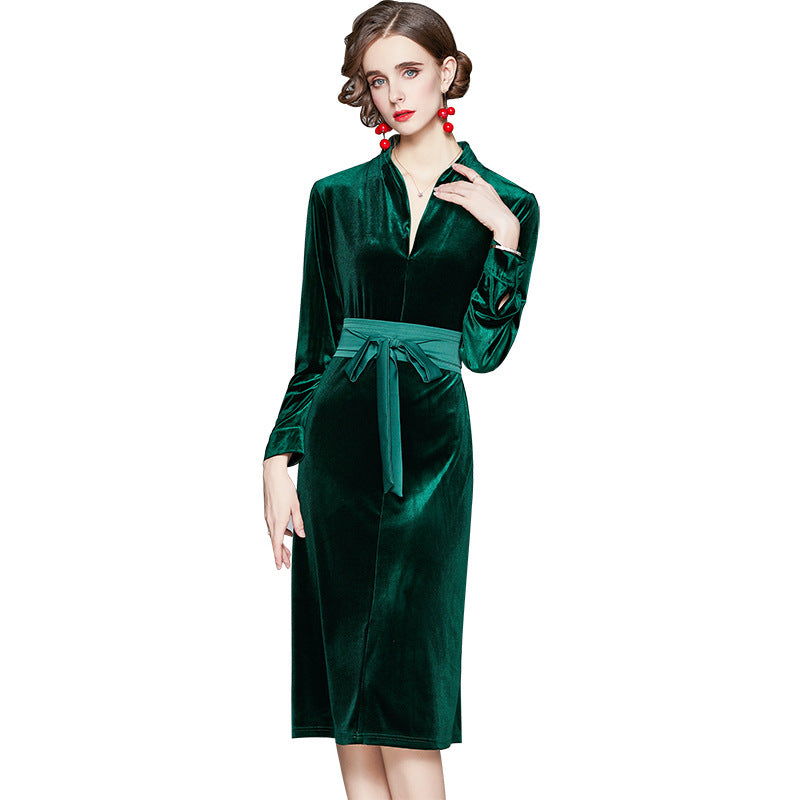 Damen Samt-Midikleid mit Stehkragen und tailliertem Bindegürtel Shop Nory