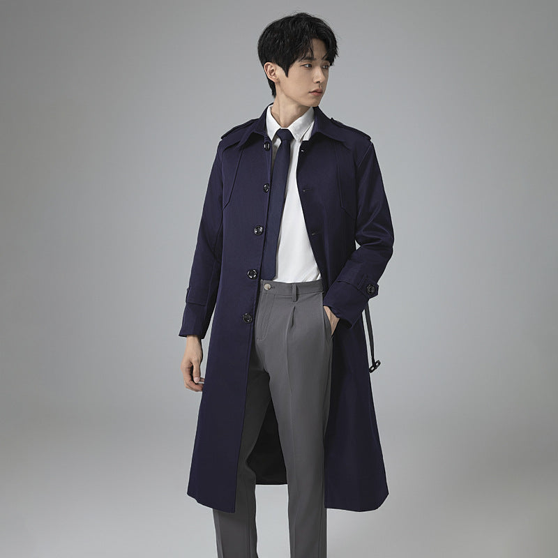 Herren Trenchcoat mit Taillengürtel, Schulterklappen und klassischer Knopfleiste Shop Nory