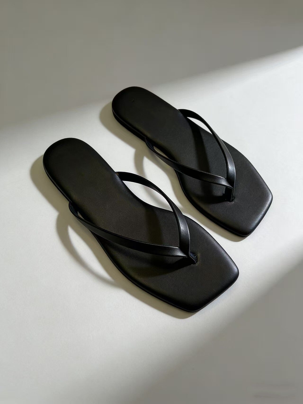 Damen Zehentrenner-Sandalen mit ergonomischem Fußbett und rutschfester Sohle 1777487412