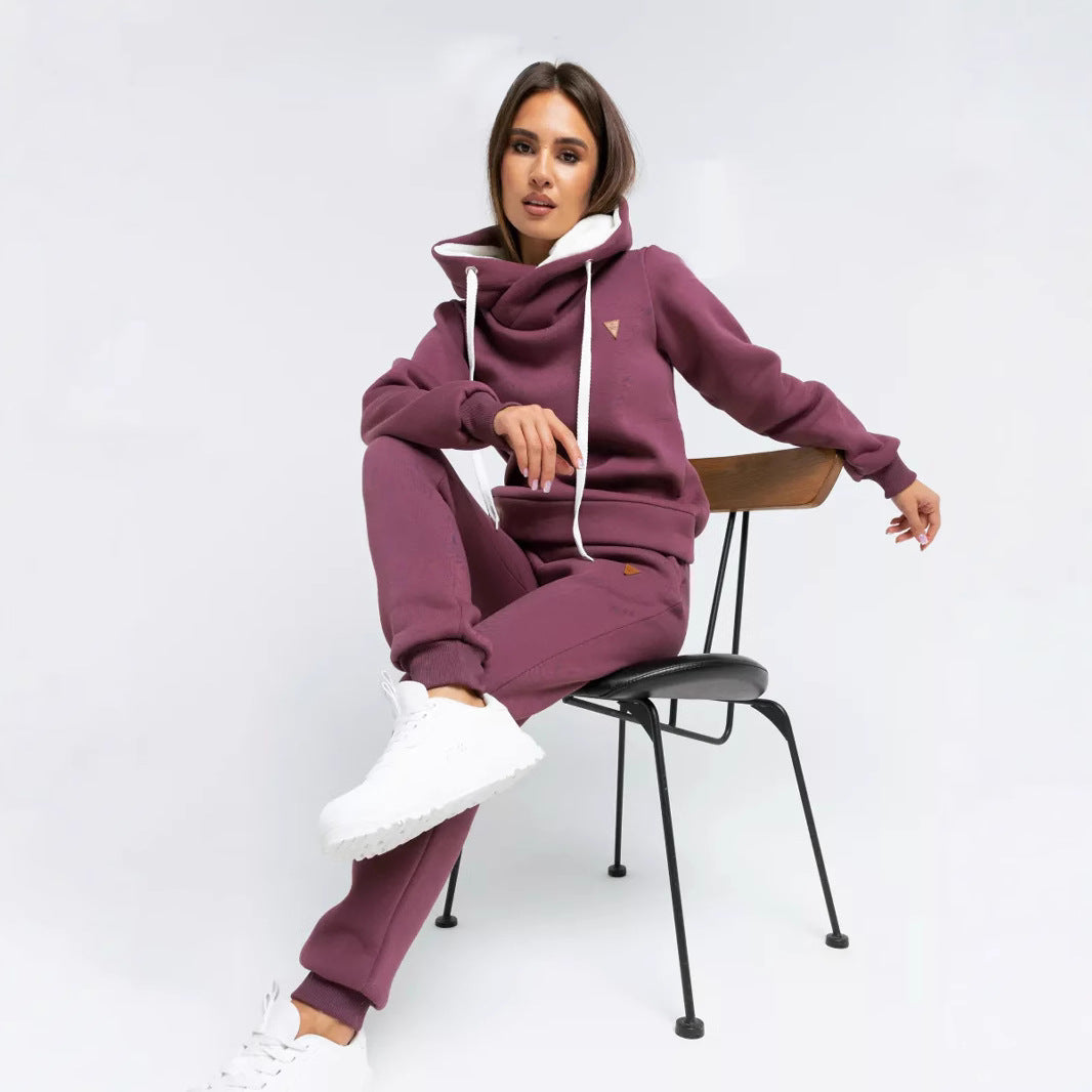 Damen Loungewear-Set mit Schalkragen-Hoodie und taillierter Jogginghose Shop Nory