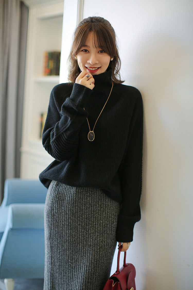 Damen Rollkragenpullover aus feinem Rippstrick mit Raglanärmeln und legerer Silhouette Shop Nory
