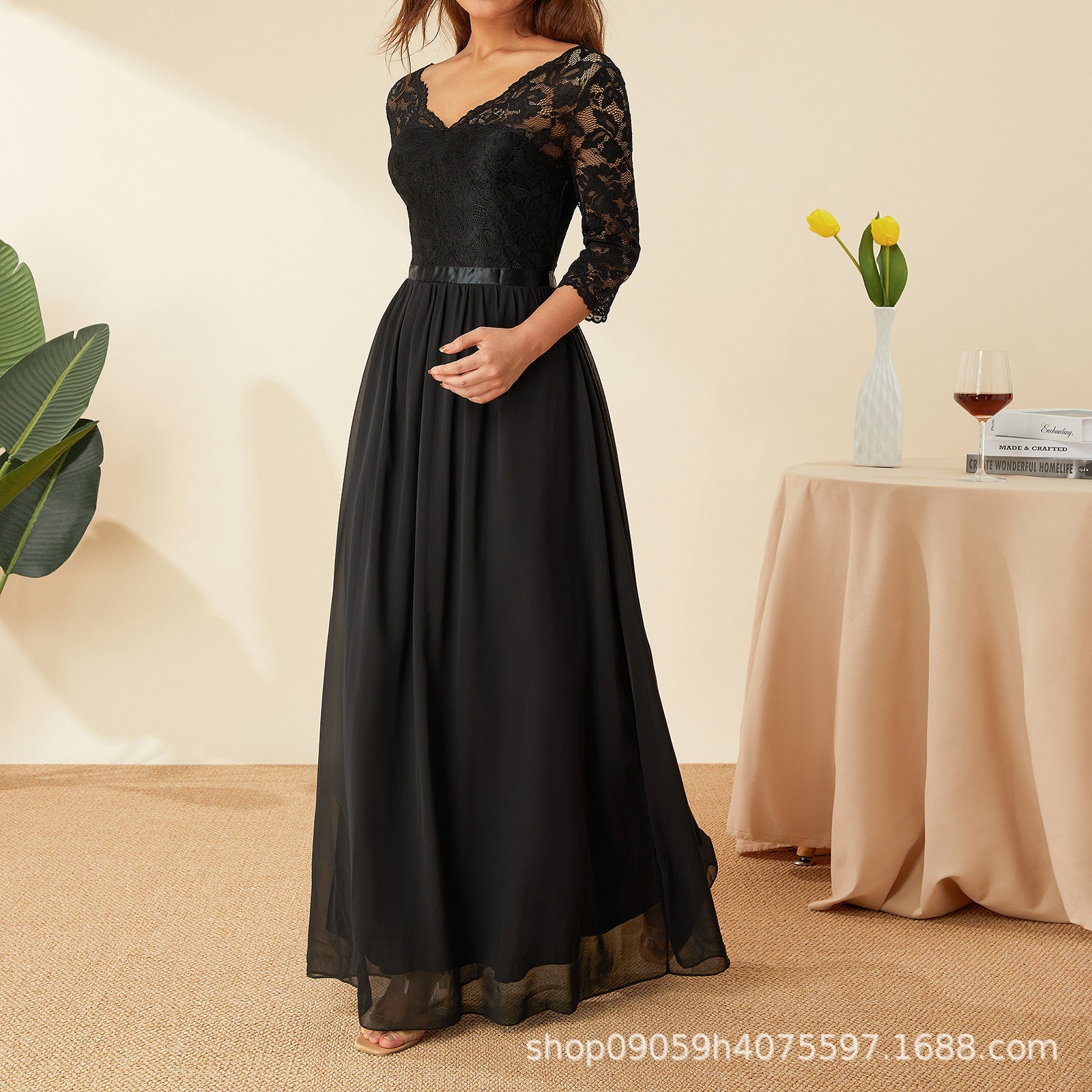 Damen elegantes Spitzenkleid
