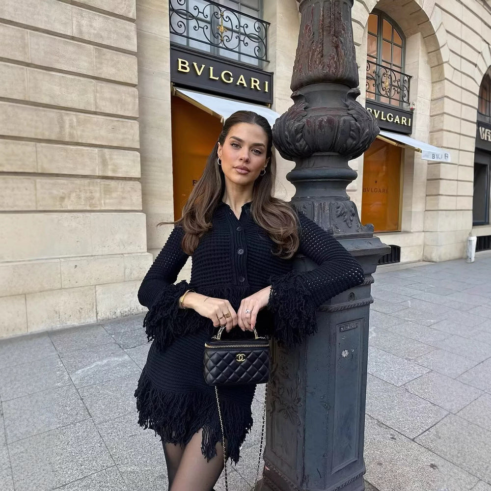 Damen Taillierte Strickjacke mit Fransenbesatz und Hemdkragen Shop Nory
