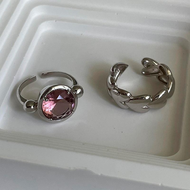 Damenring mit hochwertigem, facettiertem Edelstein-Shop Nory