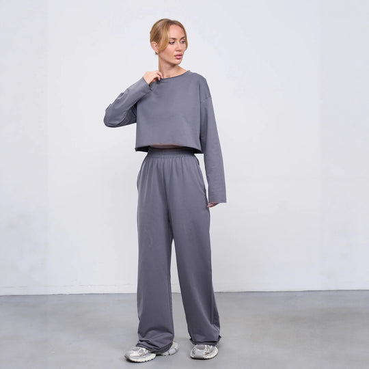 Damen Kurzgeschnittenes Sweatshirt und High-Waist Relax-Jogginghose Set Shop Nory