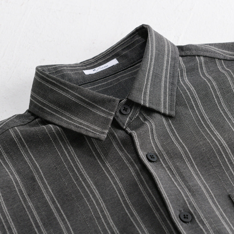 Herren Relaxed-Stripe Hemdjacke aus feinem Baumwoll-Twill mit aufgesetzter Brusttasche Shop Nory