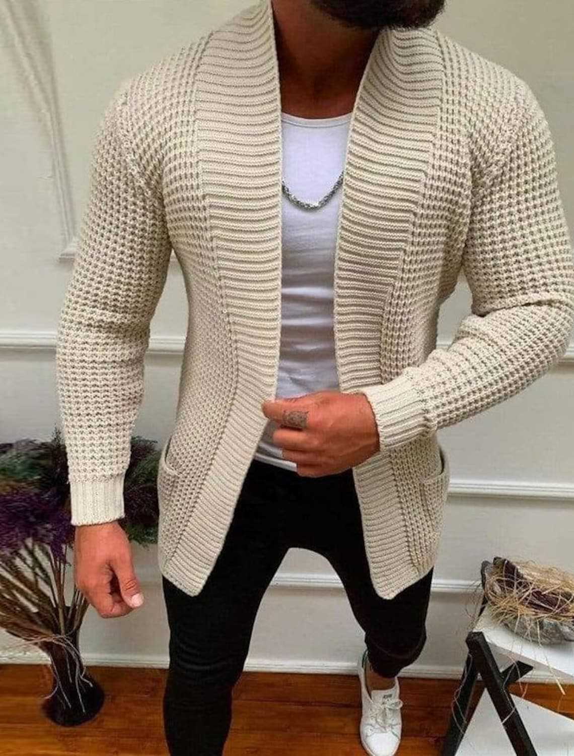 Herren Grobe Strickjacke mit offenem Design und tiefem Kragen Shopnory