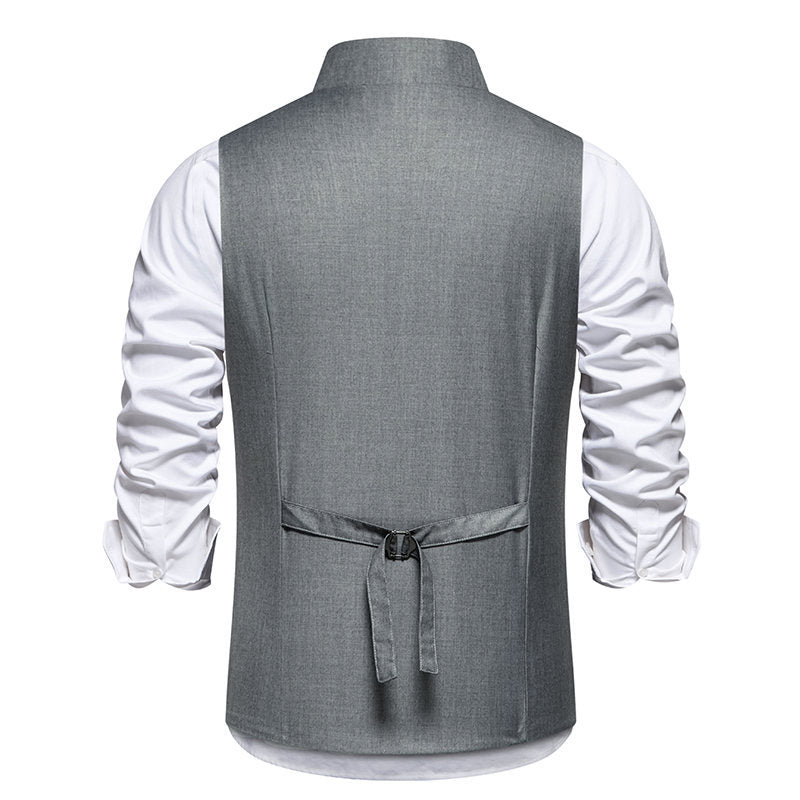 Herren elegante Anzugweste mit asymmetrischem Kragen und modernen Akzenten
