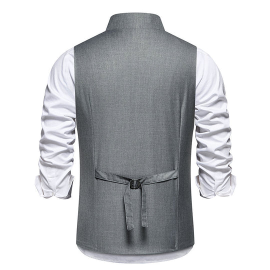 Herren elegante Anzugweste mit asymmetrischem Kragen und modernen Akzenten
