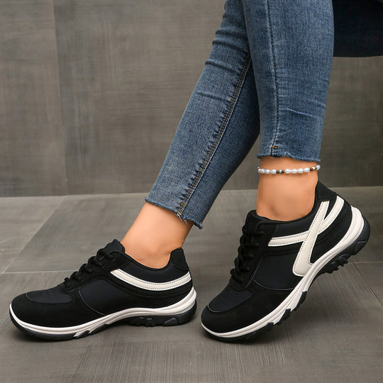 Damen Plateau-Sneaker mit robuster Profilsohle und gepolstertem Komfortfußbett Shop Nory