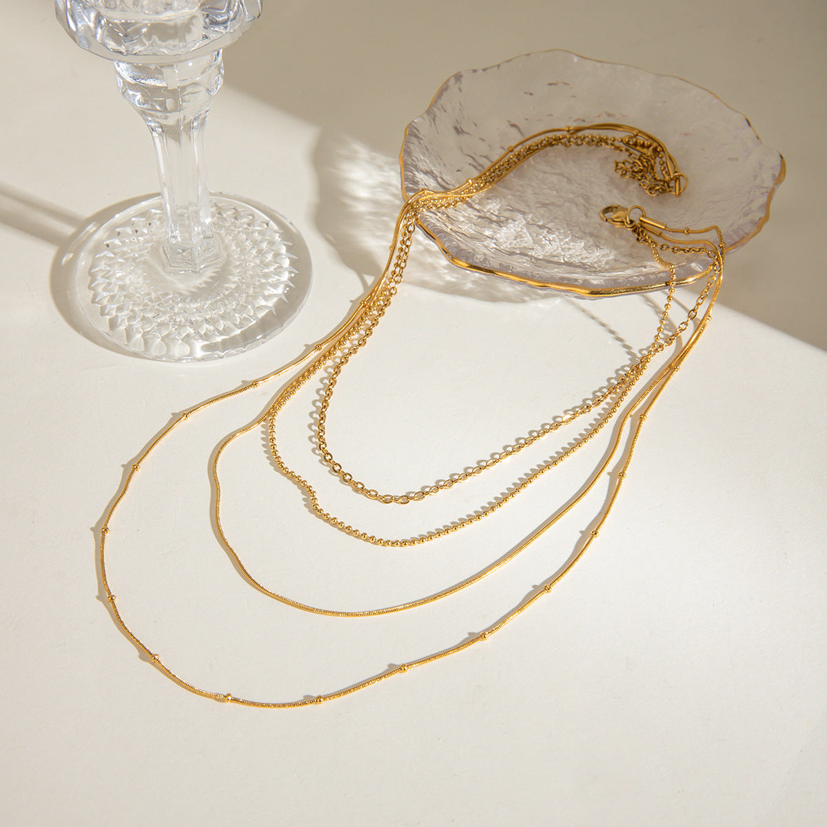 Damen Mehrlagige Halskette mit minimalistischen Gliederdesigns Shop Nory