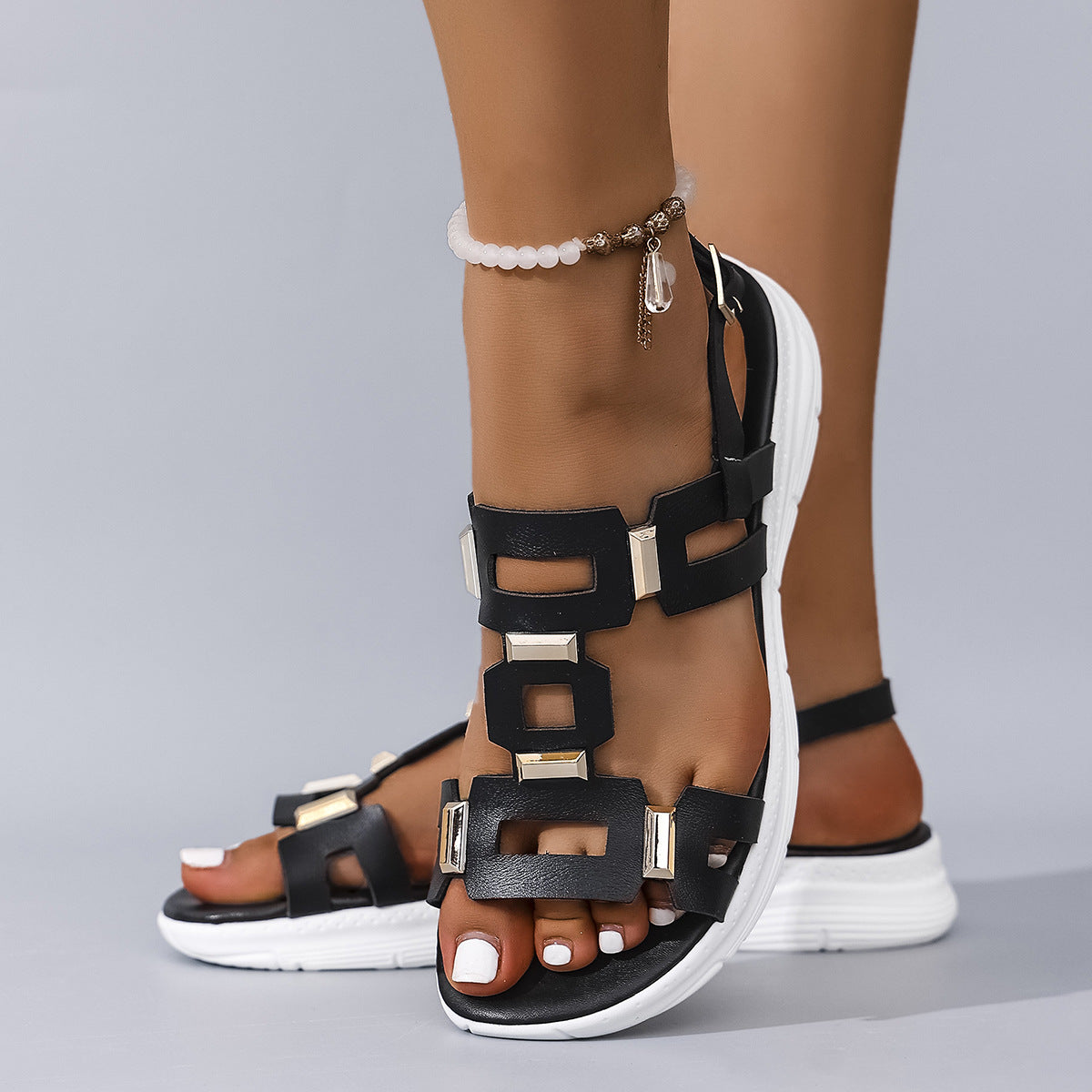 Damen modische Sandalen mit elegantem Verschluss