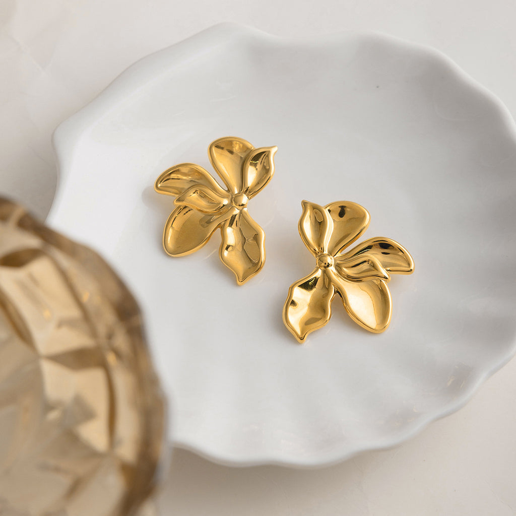 Damen Ohrringe im eleganten Blumen-Design aus hypoallergenem Edelstahl Shop Nory