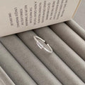 Damen Ring mit einzigartigem geschlungenen Design und funkelndem Stein Shop Nory