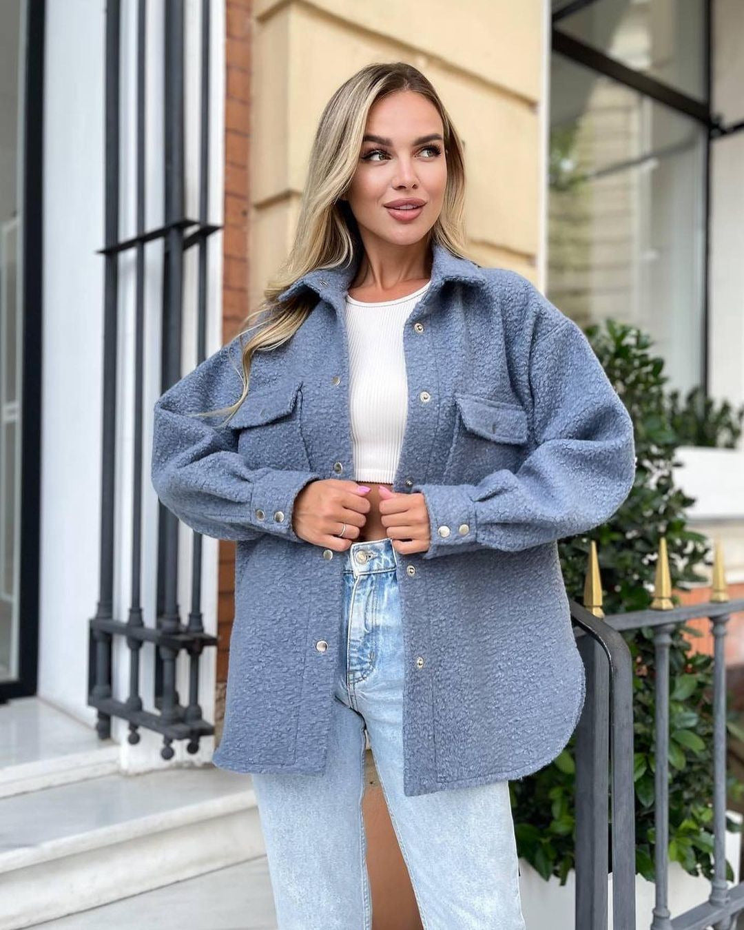 Damen Oversized Teddy-Übergangsjacke mit Brusttaschen und Druckknöpfen Shop Nory