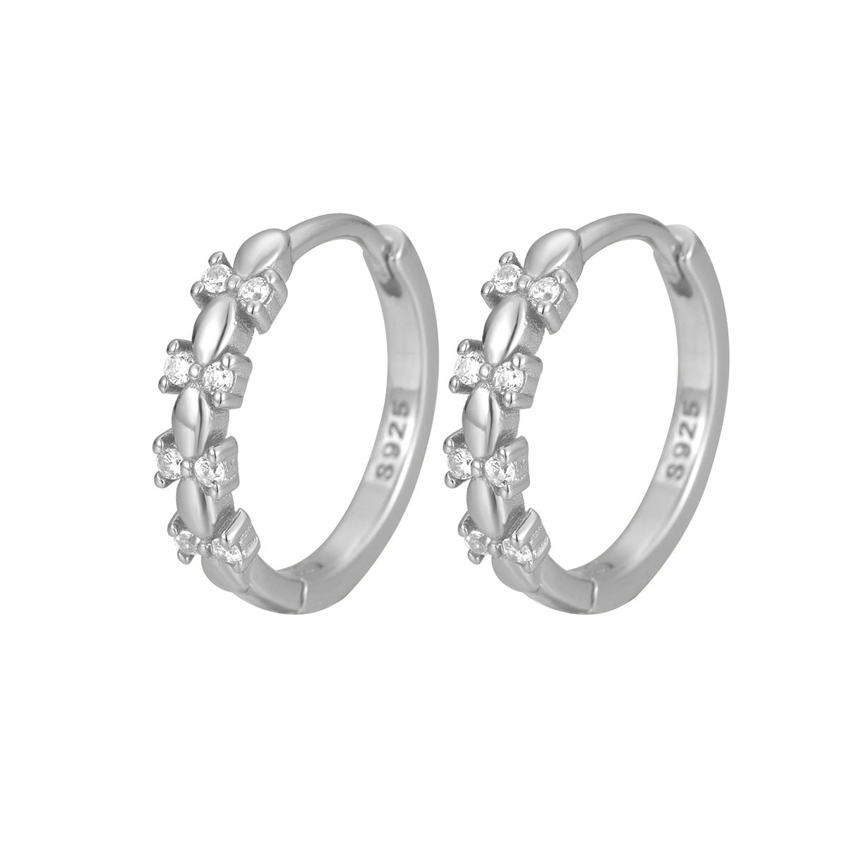 Damen Ohrstecker mit glitzernden Zirkonia und edlem Design Shop Nory