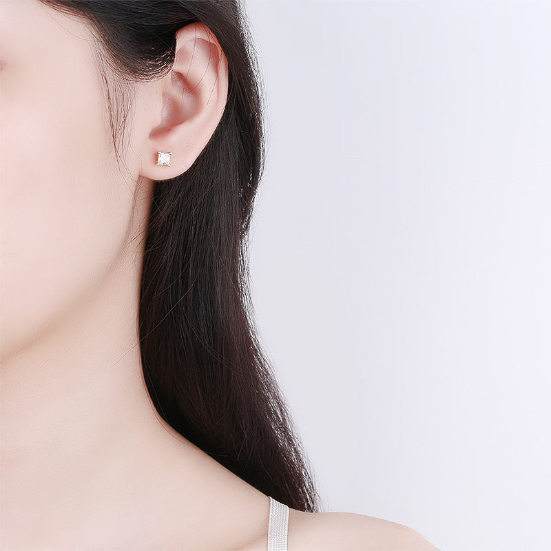 Damen Ohrstecker mit quadratischem Zirkonia-Ausschnitt Shop Nory