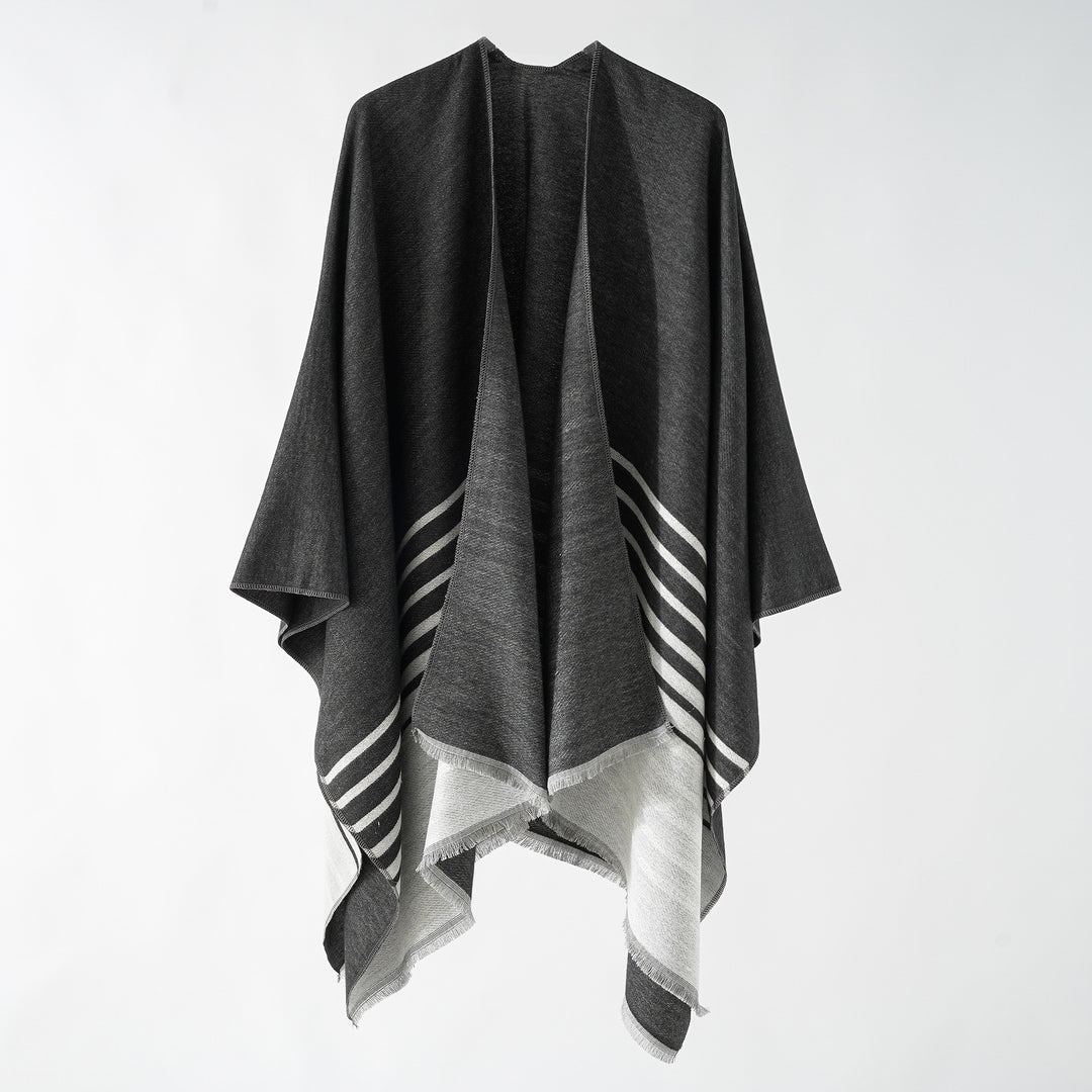 Damen Oversize-Umhangponcho im kastigen Fall mit diagonalem Streifenpanel und feinfransigem Saum Shop Nory