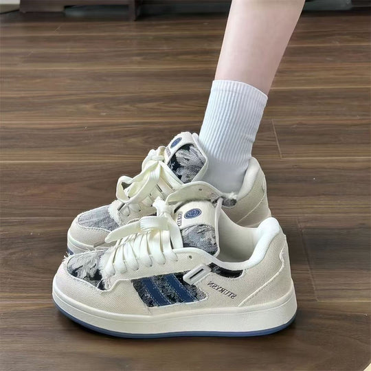 Damen modische Sneakers mit robustem Obermaterial und einzigartigem Design