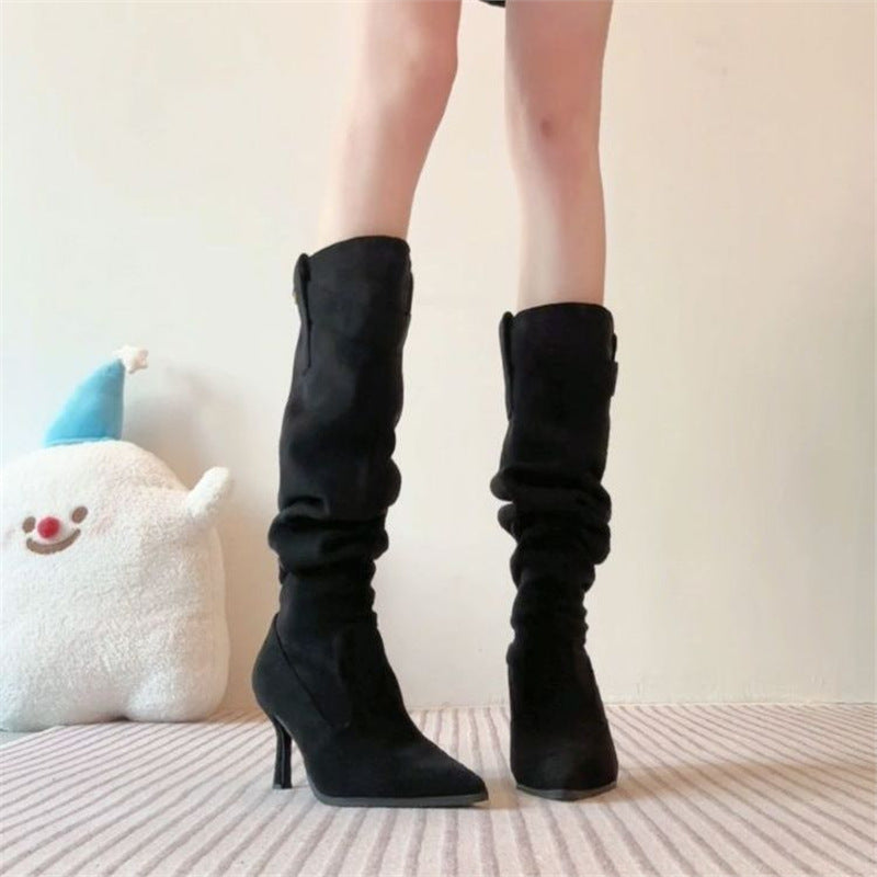 Damen kniehohe Slouch-Stiefel mit spitz zulaufender Kappe und schlankem Stiletto Shop Nory