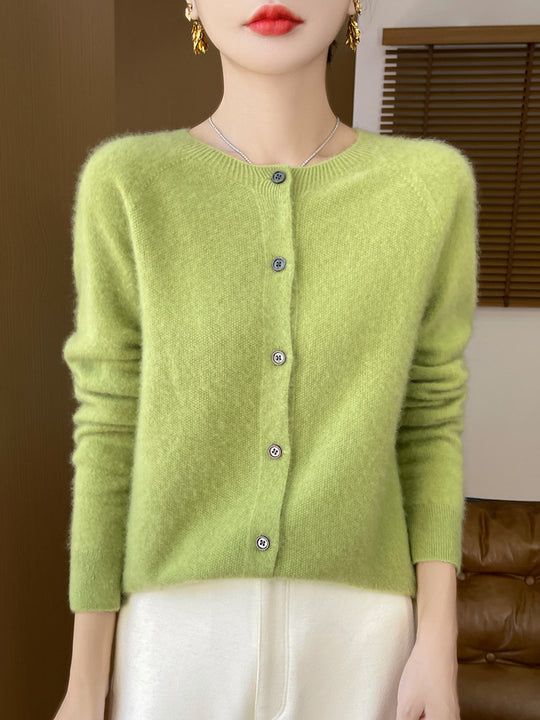 Damen Kuscheliger Kurzcardigan aus Mohair‑Mix mit feiner Schurwollstruktur und Perlmuttknopfleiste Shop Nory