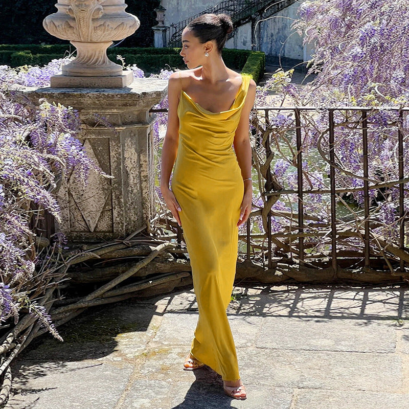 Damen Maxikleid mit schickem Wasserfallausschnitt und fließendem Satin-Stoff