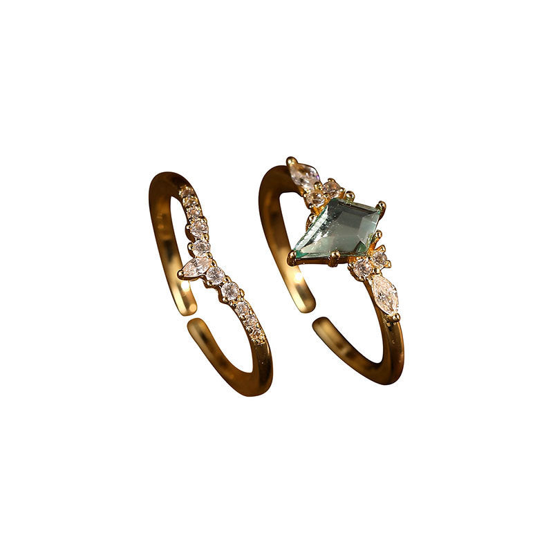 Damen Verführerischer Ring mit funkelnden Kristallen und einzigartigem Steindesign Shop Nory