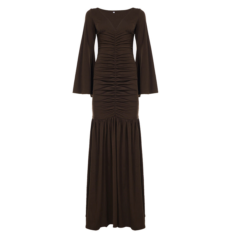 Damen nan gerafftes Maxikleid mit V-Ausschnitt, Trompetenärmeln und Stufenrüsche Shop Nory