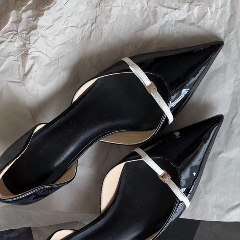Damen Elegante Lack‑D'Orsay‑Pumps mit spitzer Zehenkappe, niedrigem Kittenabsatz und zartem Zierriemchen Shop Nory