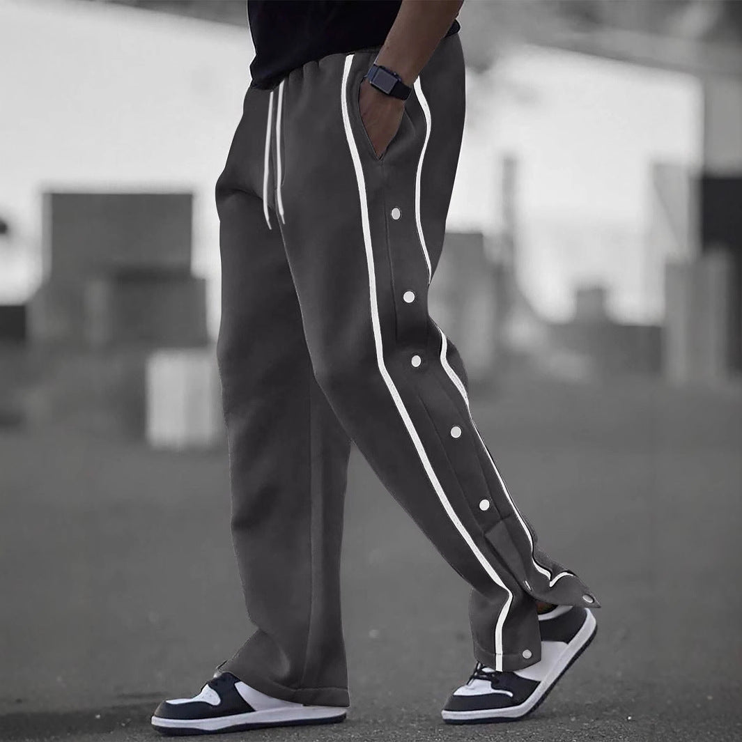 Herren lässige Trainingshose mit seitlicher Druckknopfleiste, elastischem Bund und kontrastierender Paspel Shop Nory